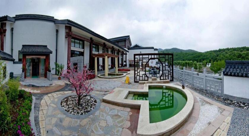 Oriental Spring Resort Dalian