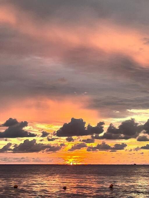 Espectacular aparta suits en Santa Marta Colombia