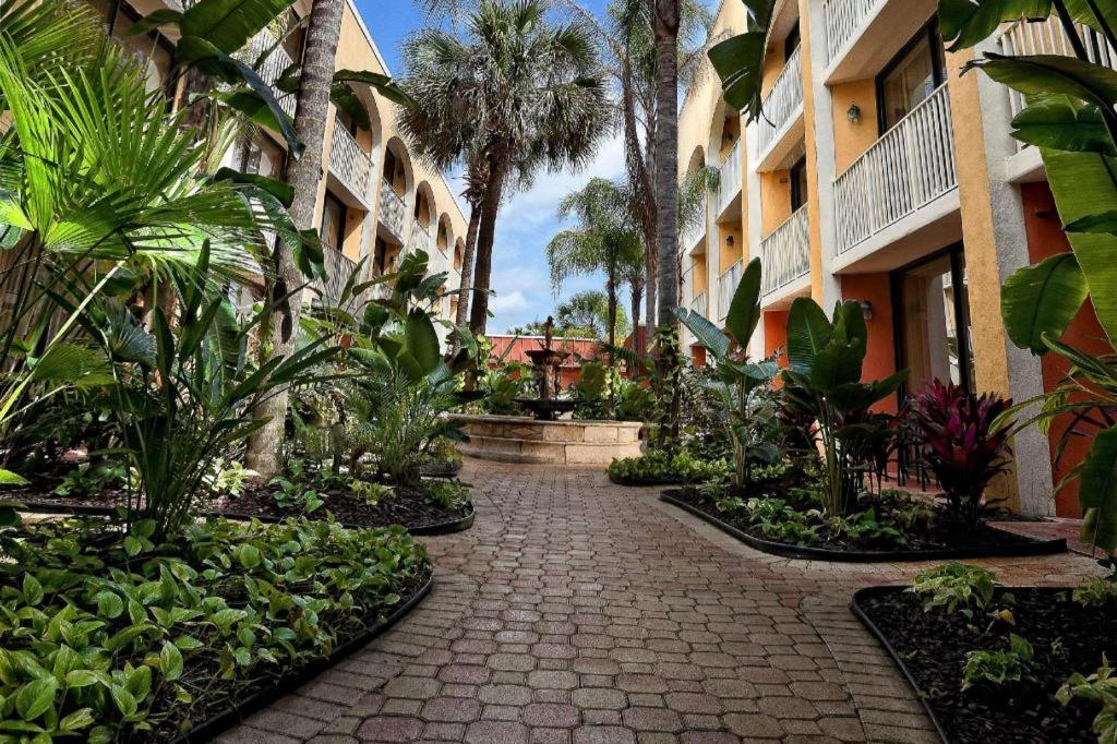 Westgate Towers Hotel