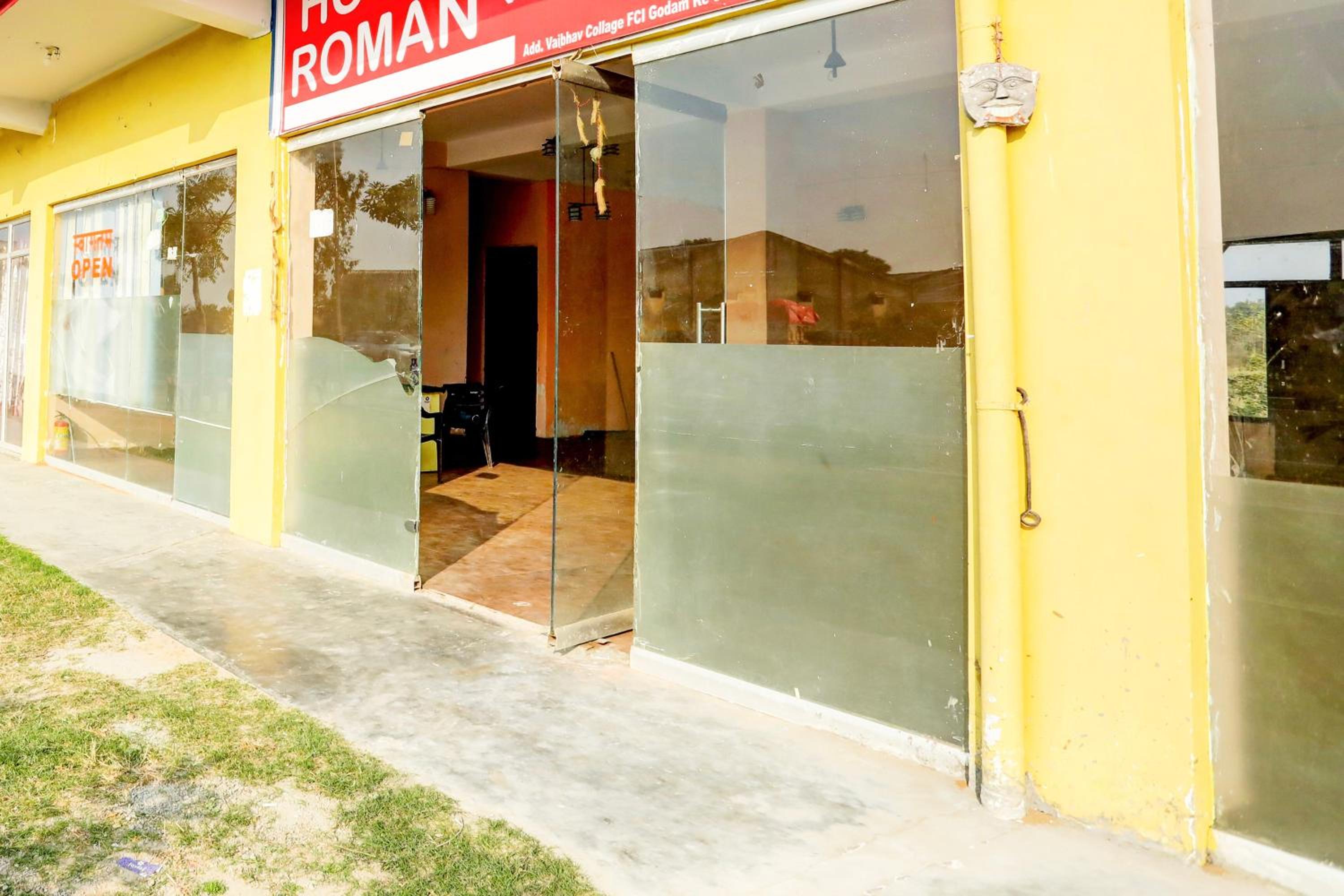 SPOT ON HOTEL ROMAN
