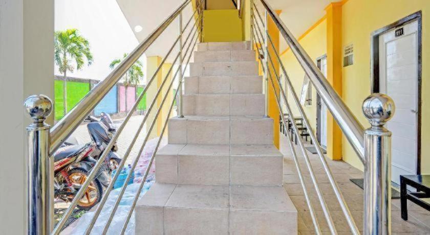 OYO 90622 Hotel Galaksi, photo 18