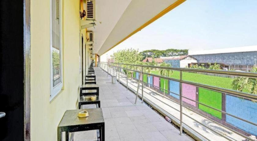 OYO 90622 Hotel Galaksi