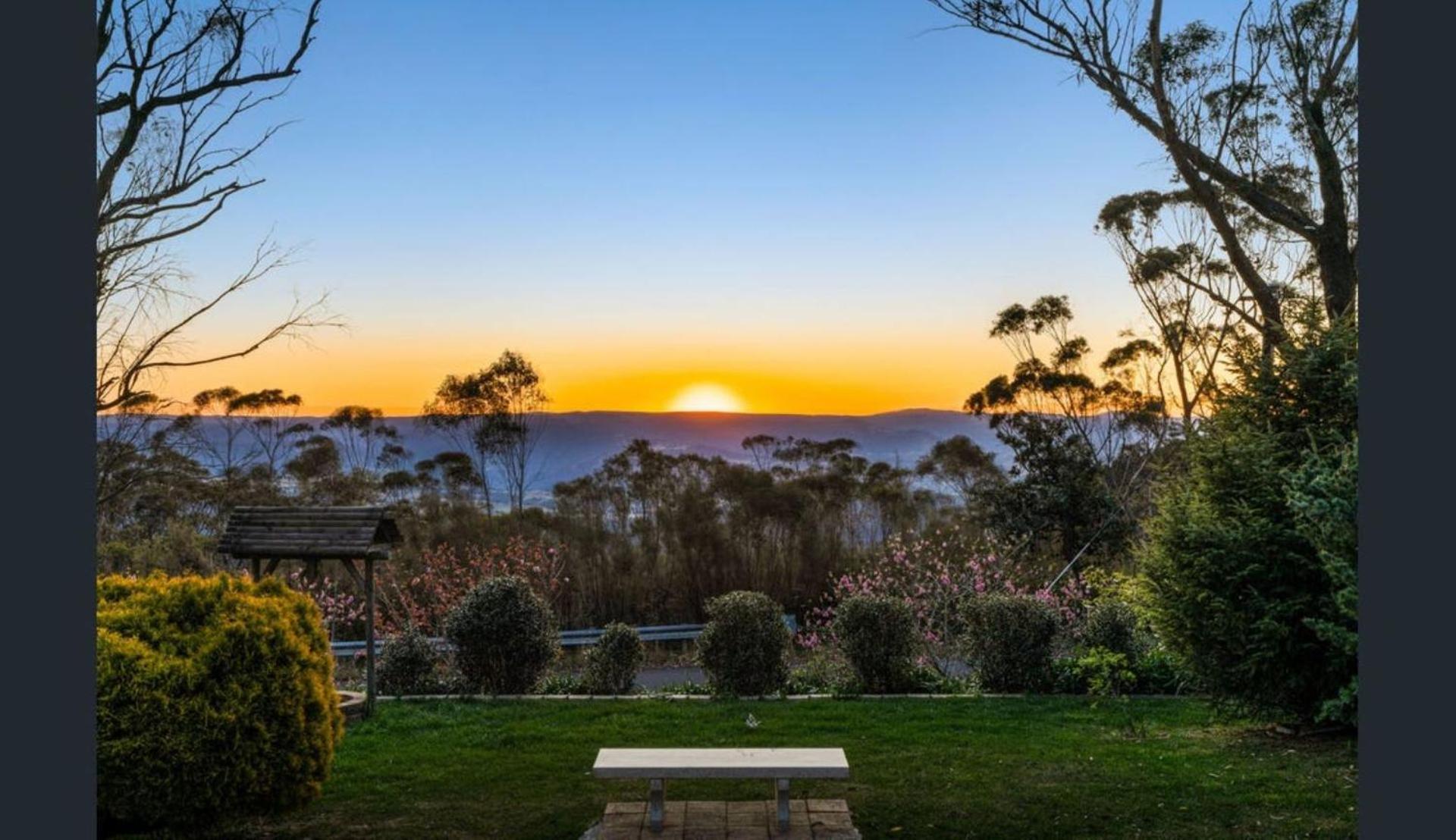Megalong Views