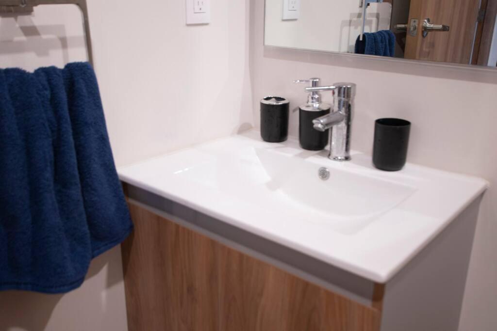 Apartamento nuevo con ubicación inmejorable! photo 2