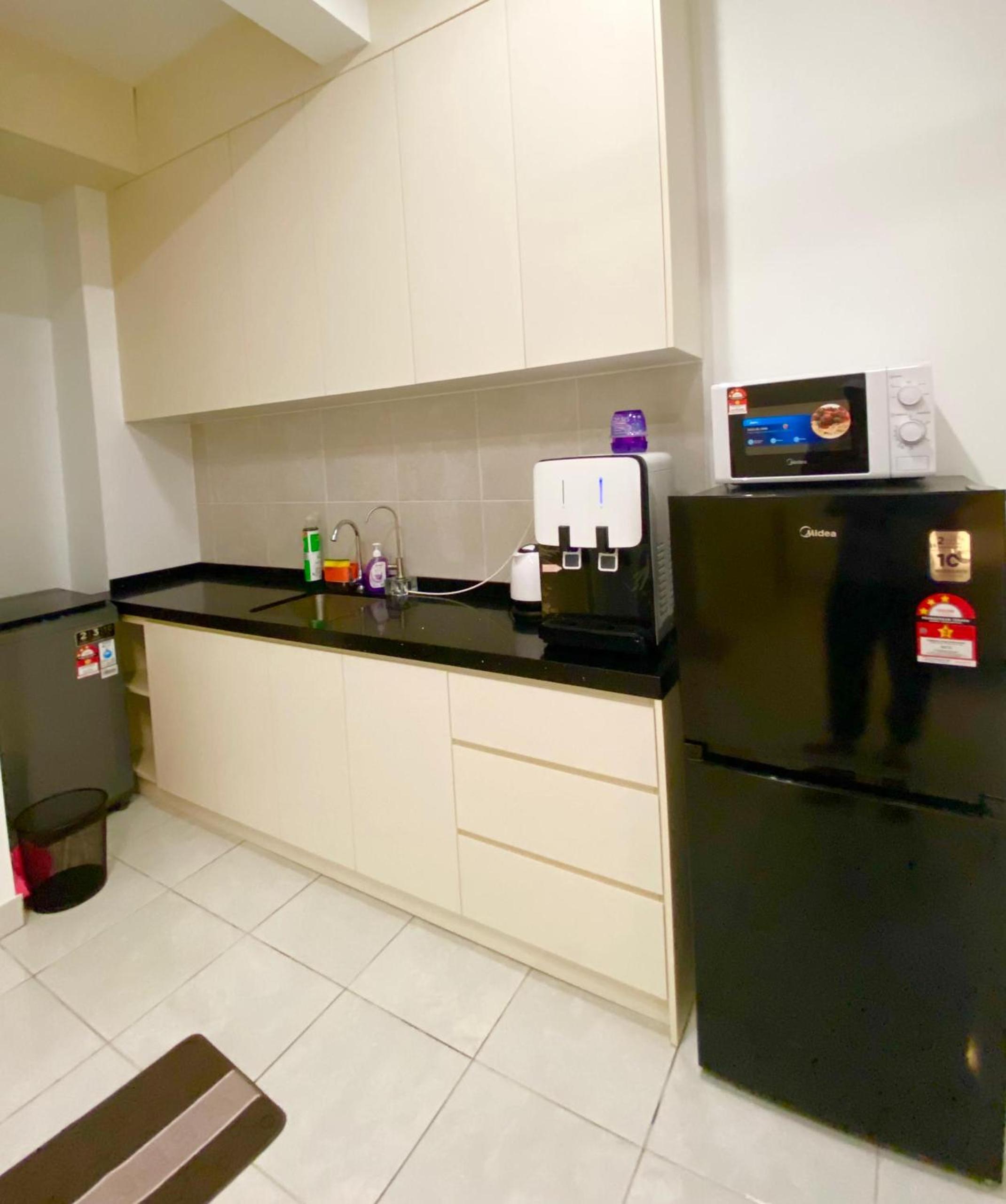Studio with Rooftop Pool at Youth City Nilai by D'KAY HOMES, near USIM KLIA photo 8