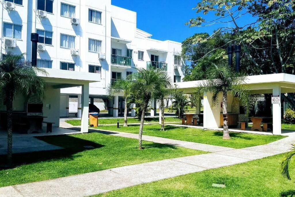 Apartamento 2 quartos na Praia em Florianópolis