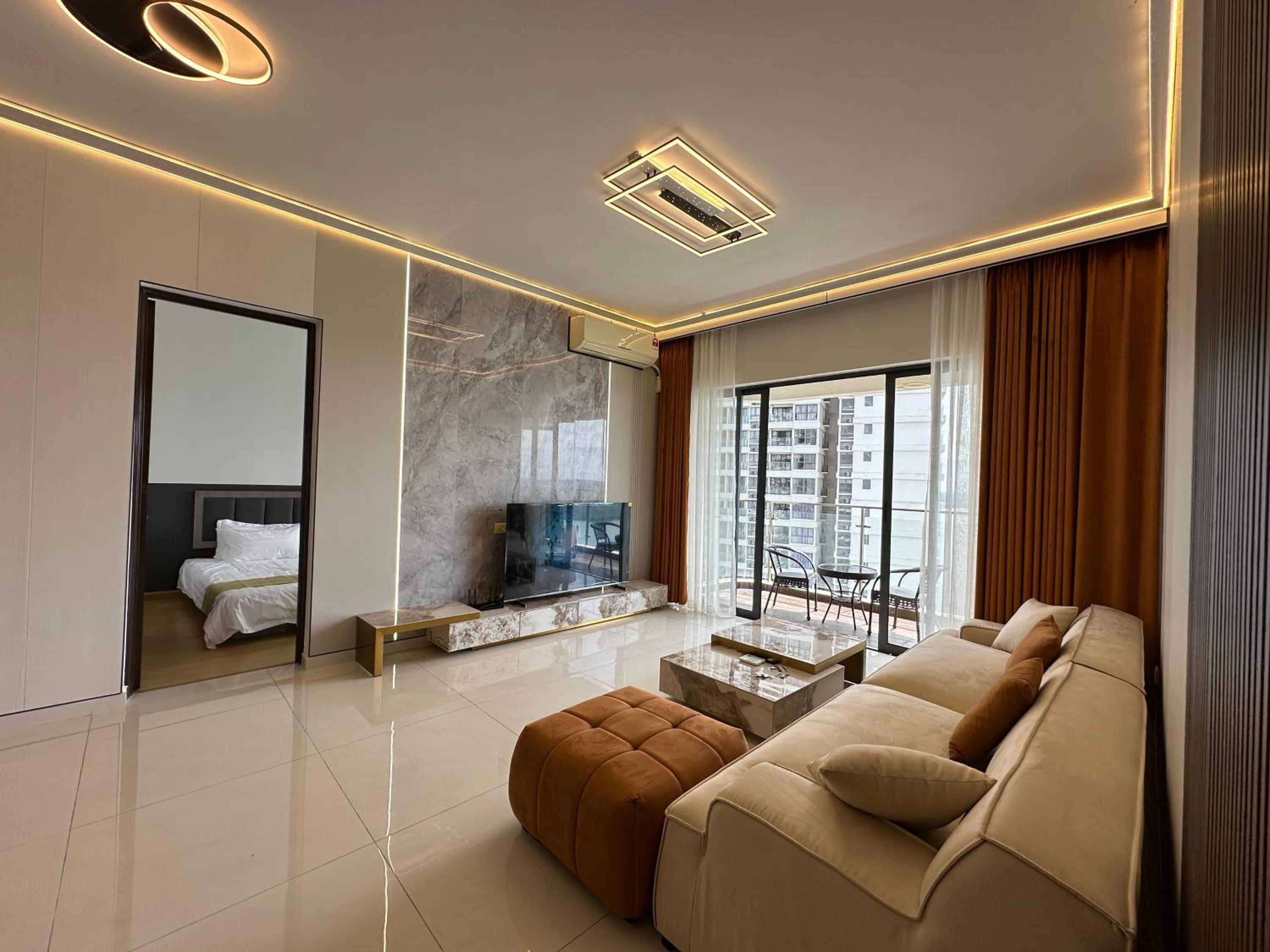 Astonishing Ocean View 4 Bedroom Huge Balcony 2 Car Park
