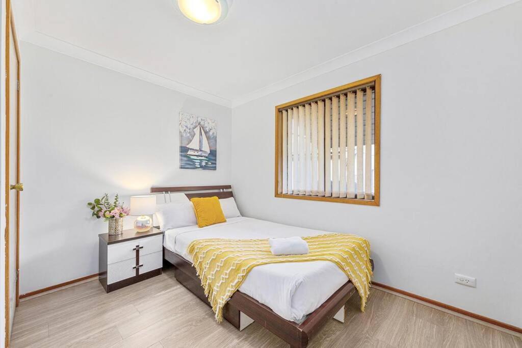 Long Jetty Waterfront Guest House