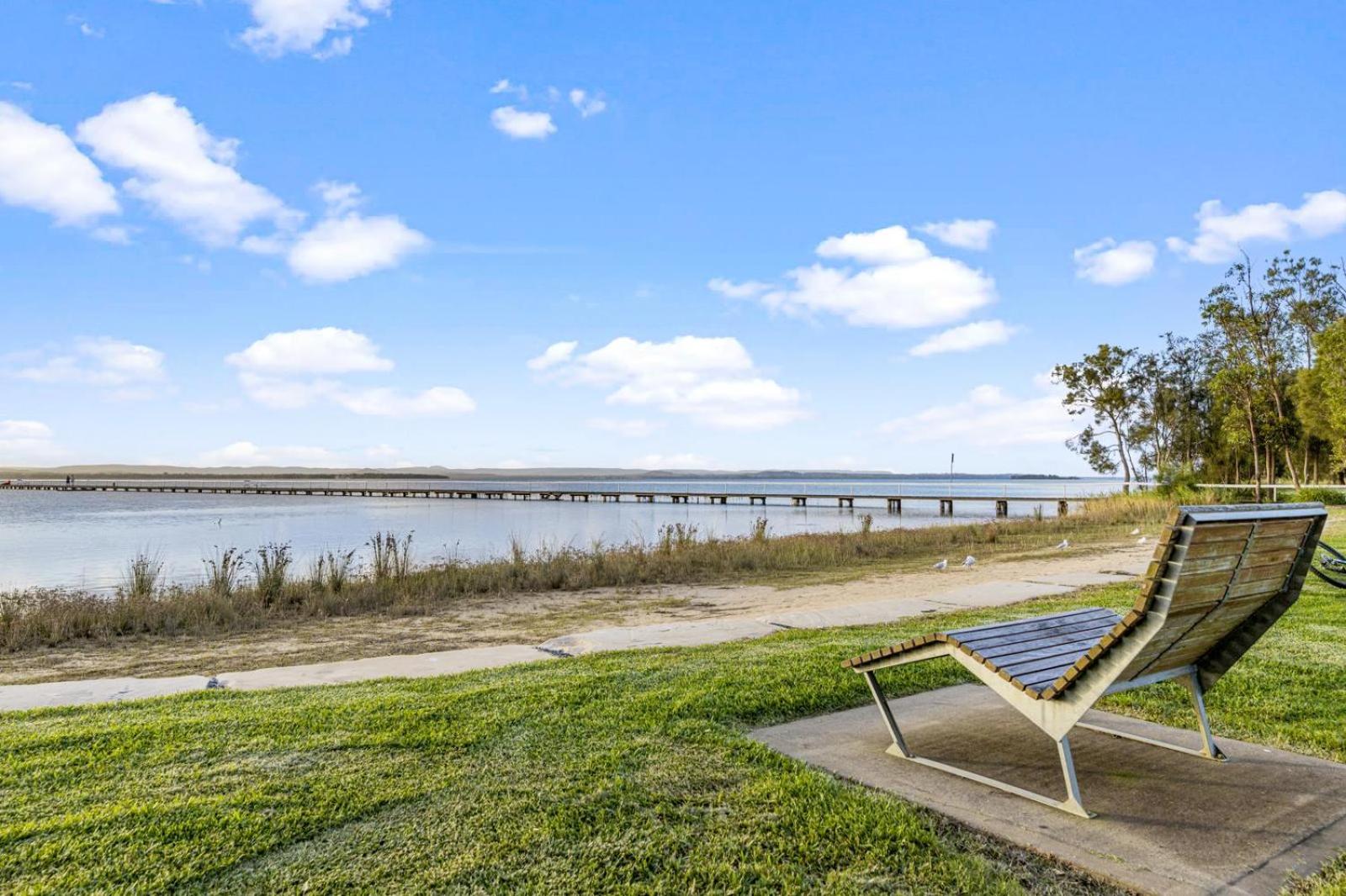 Long Jetty Waterfront Guest House
