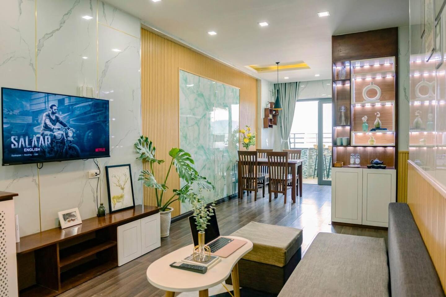 Sóng Homestay - 2BR apartment by Mỹ Khê Beach