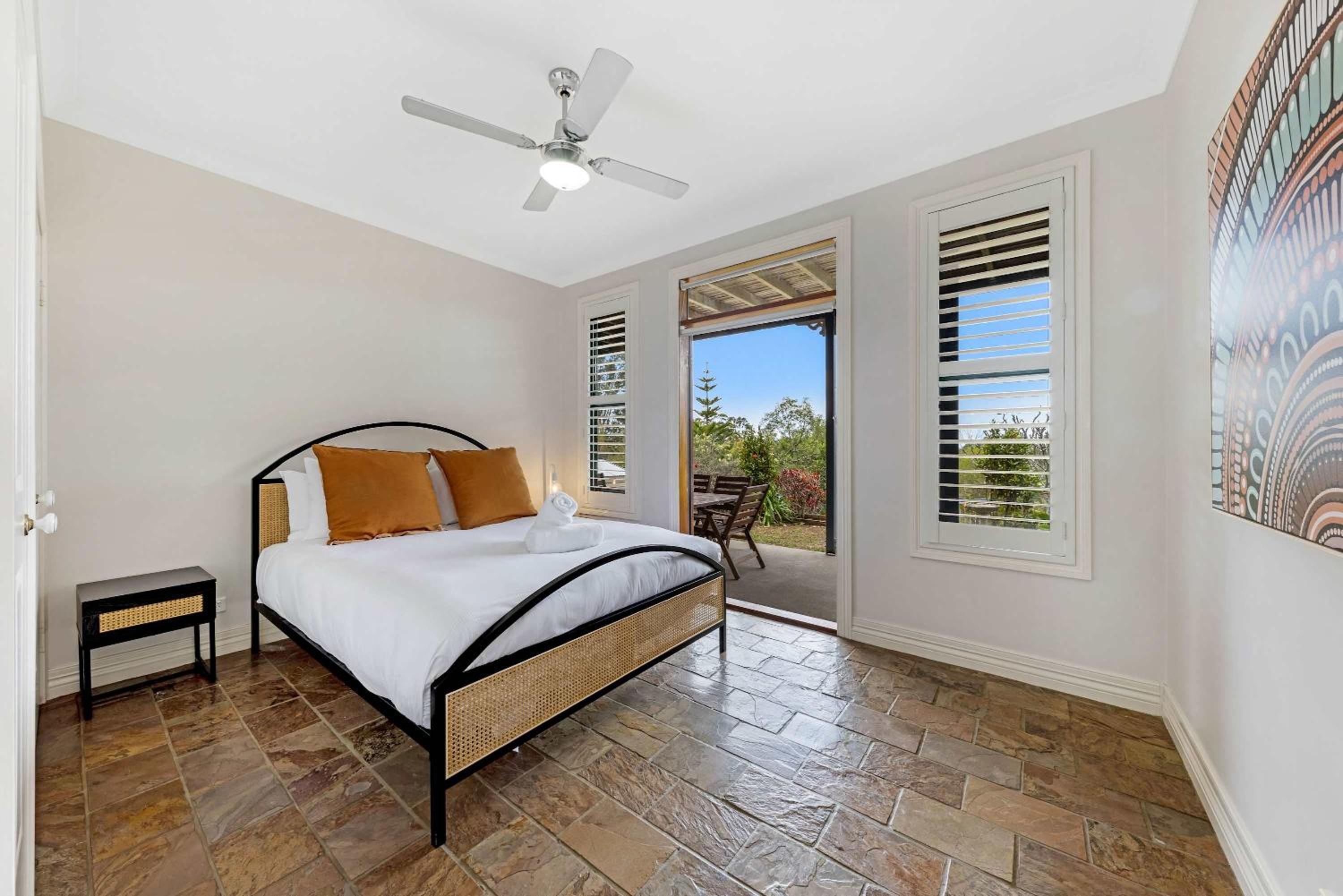 50kms of stunning ocean & hinterland views with pool