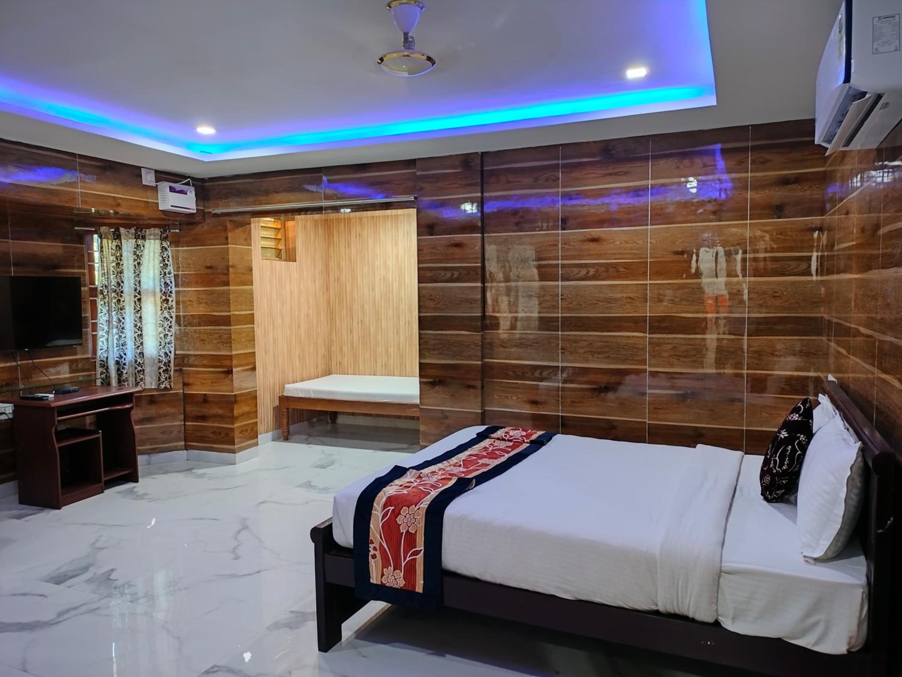 Thavika O Nila Resort & Convention Centre