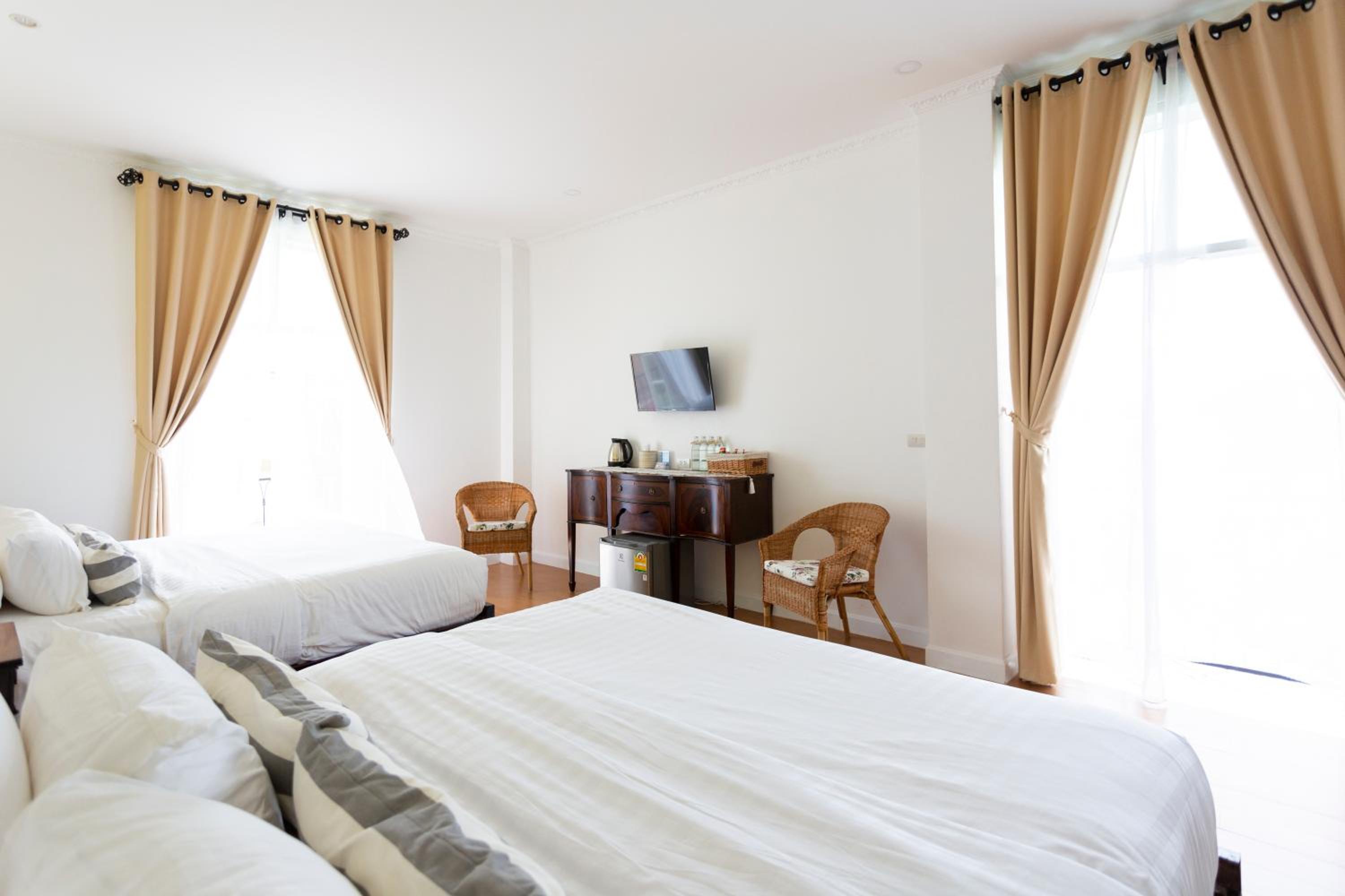Nai Suan Bed and Breakfast