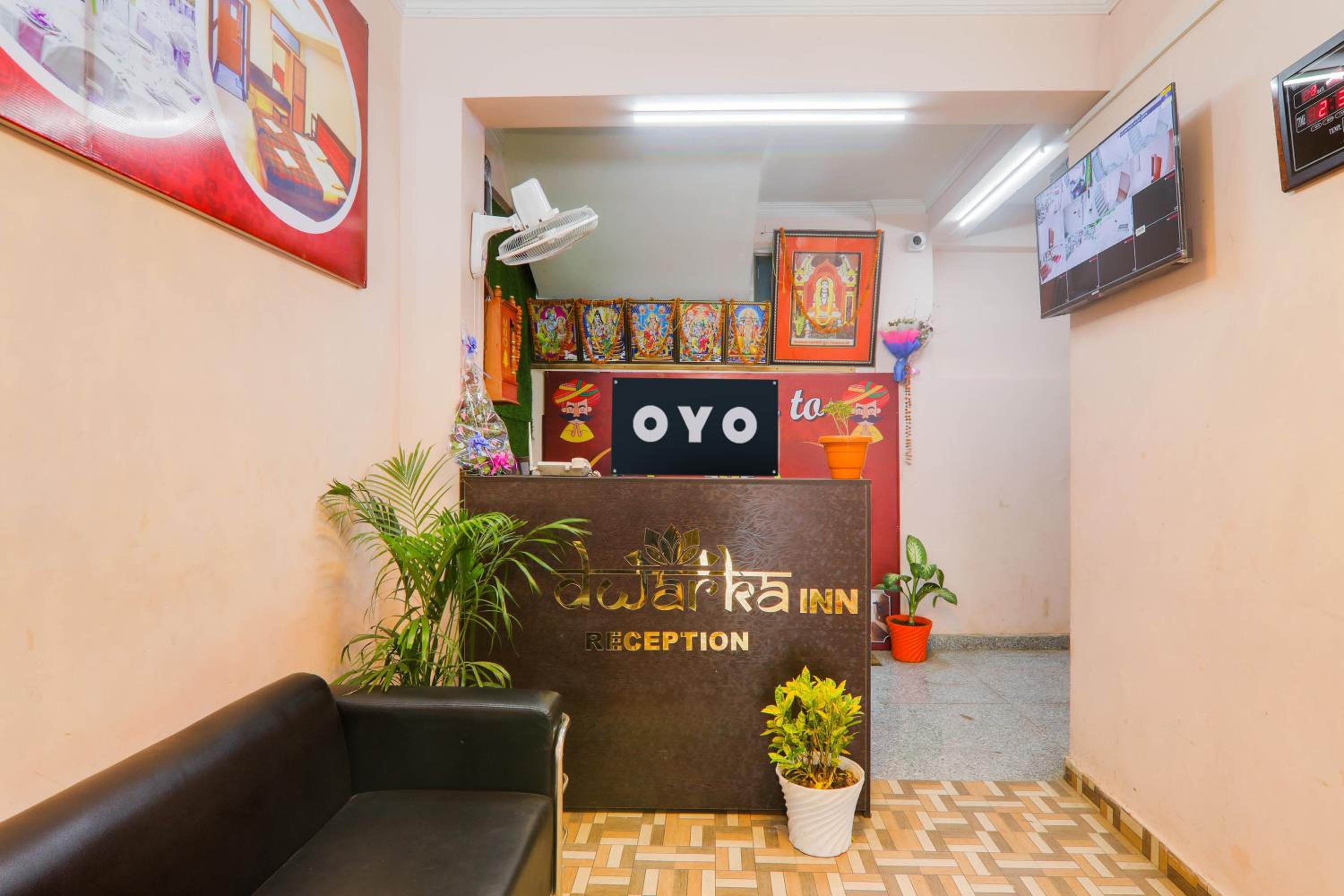 Super OYO Hotel O Dwarka In view 4