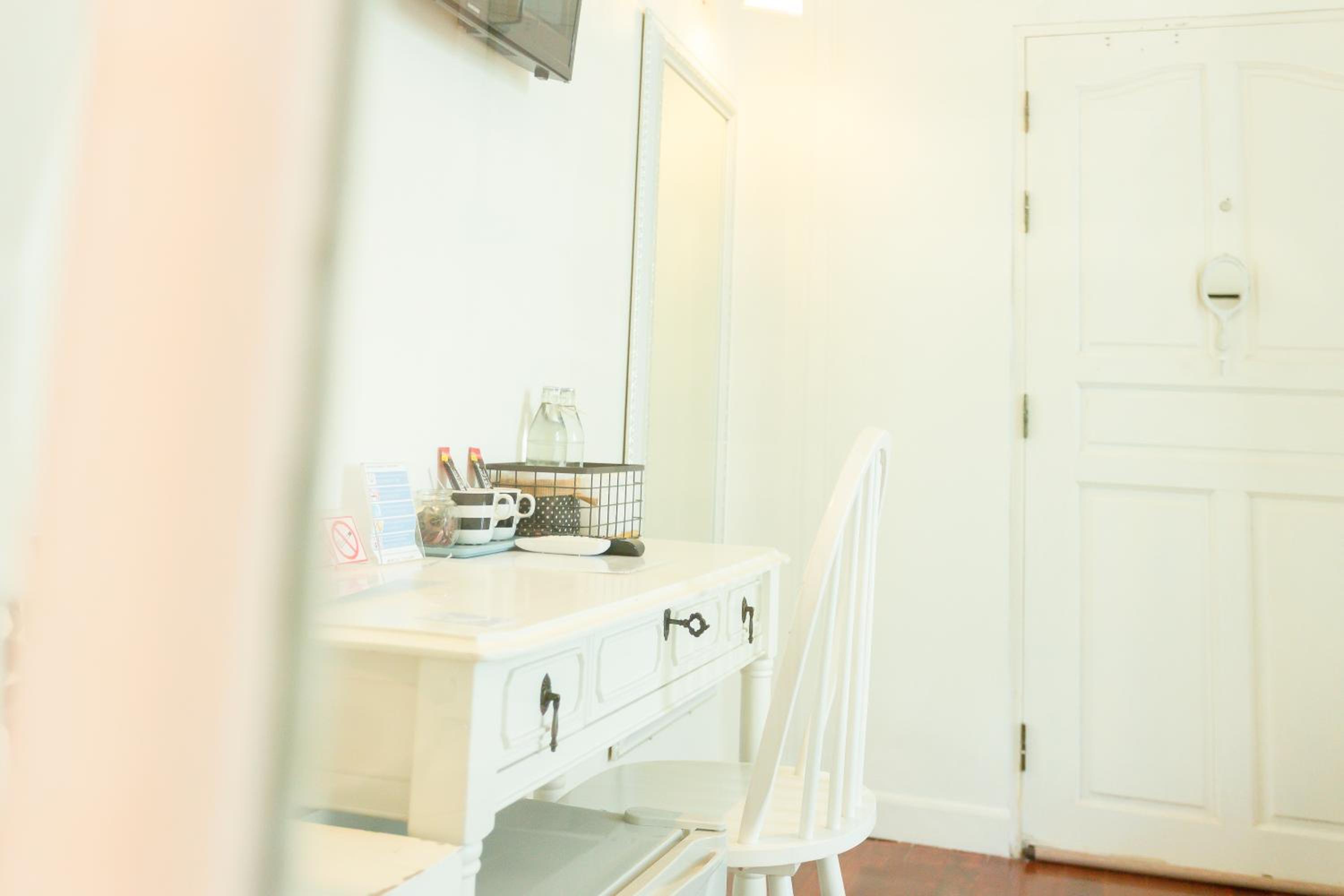 Nai Suan Bed and Breakfast