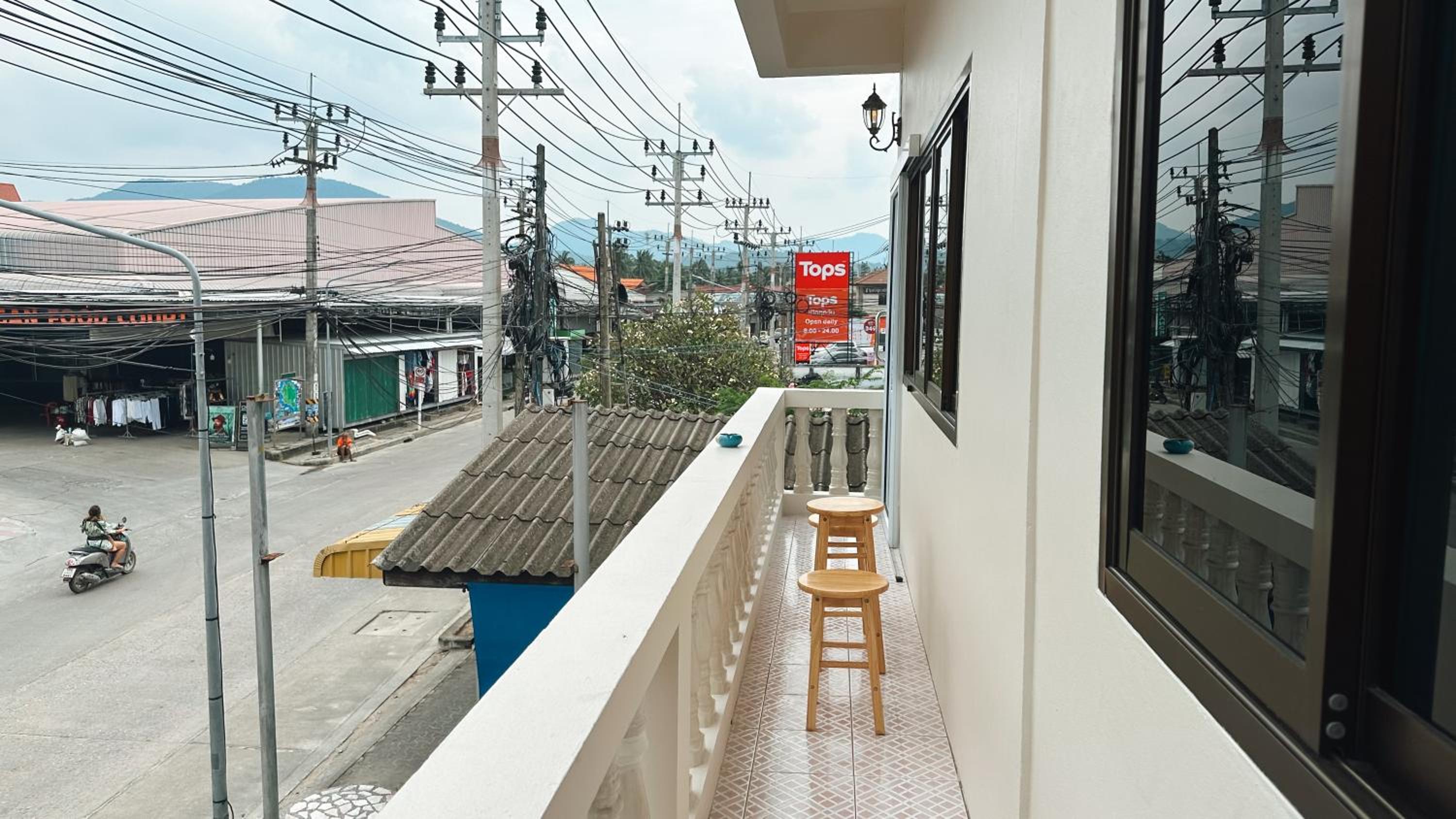 Blessings Home & Café