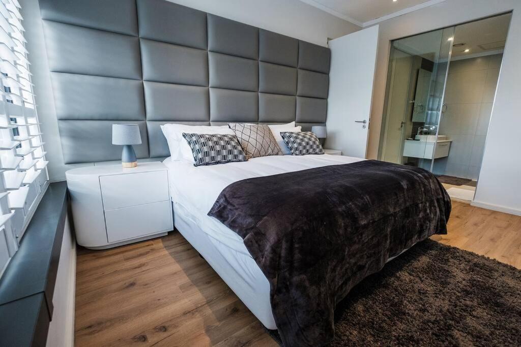 Masingita Towers - Luxurious Apartment Condo in Sandton
