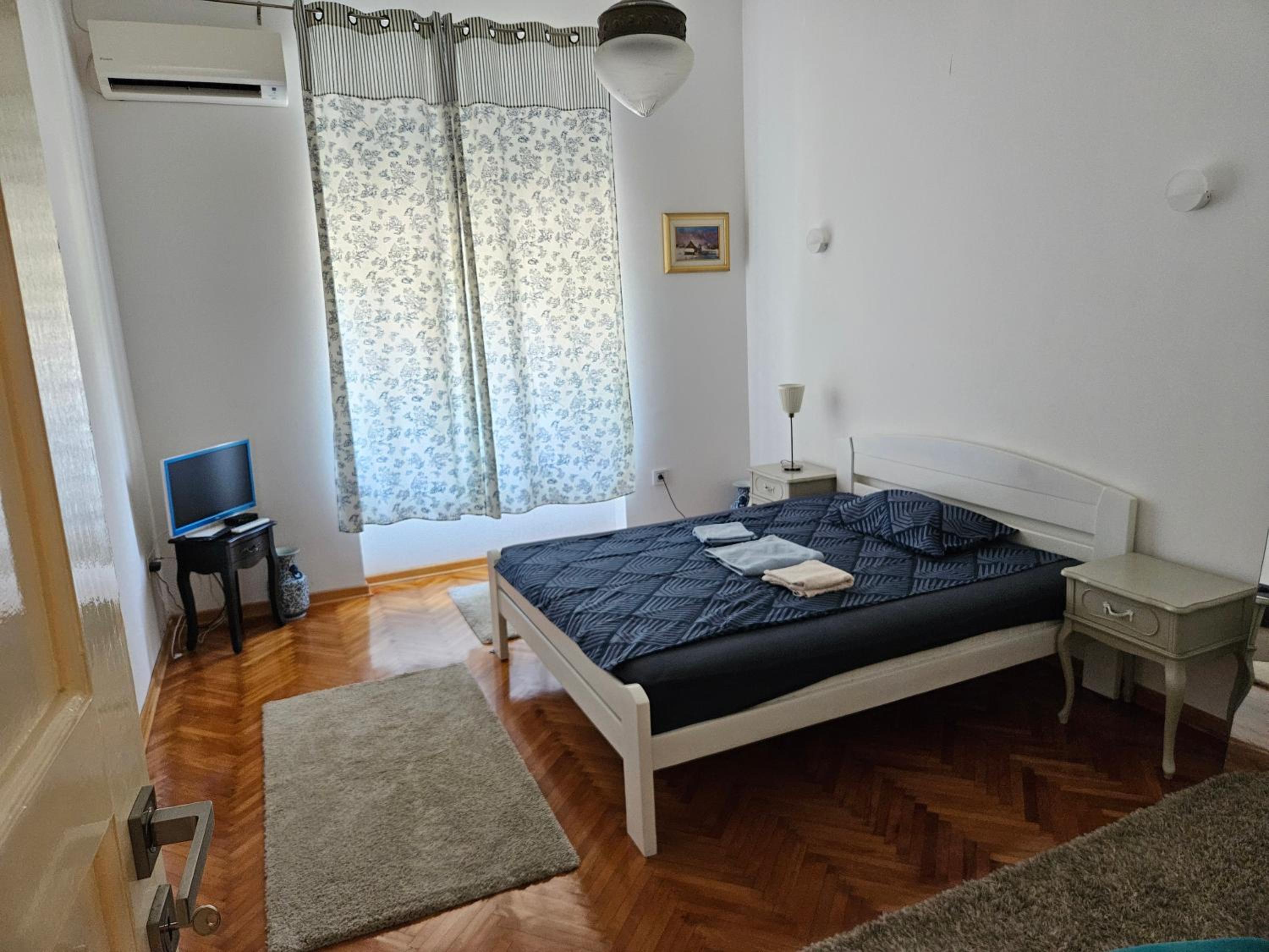 Cricket Park Hostel