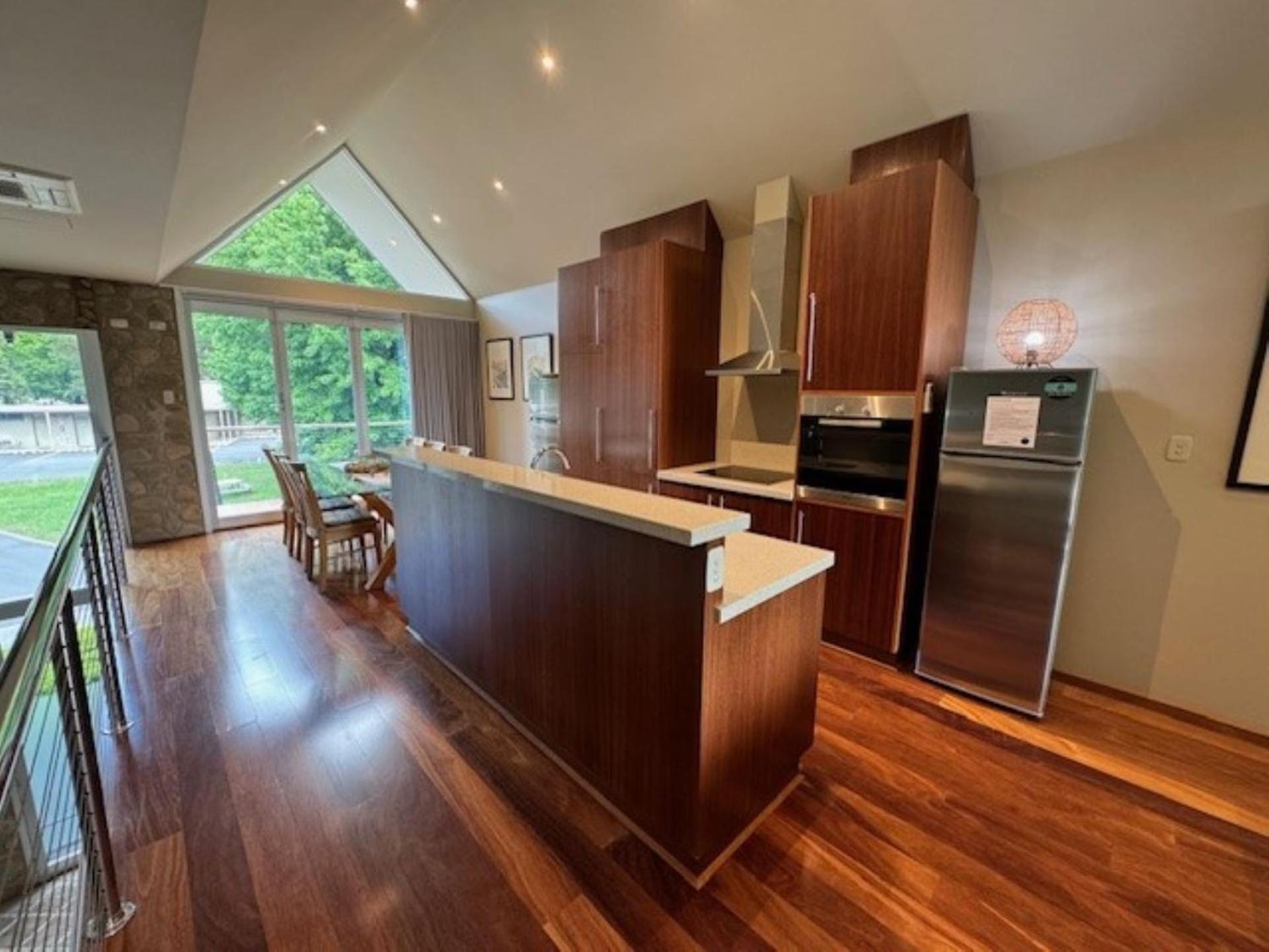 Unit 6 Centenary Park Townhouse