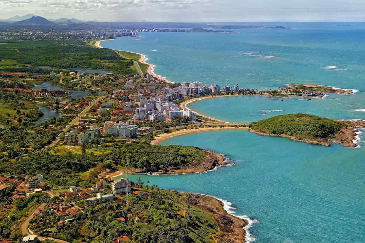 Cobertura Frente Mar com piscina privada e sauna 4 quartos sendo 1 suite churrasqueira varanda com vista mar