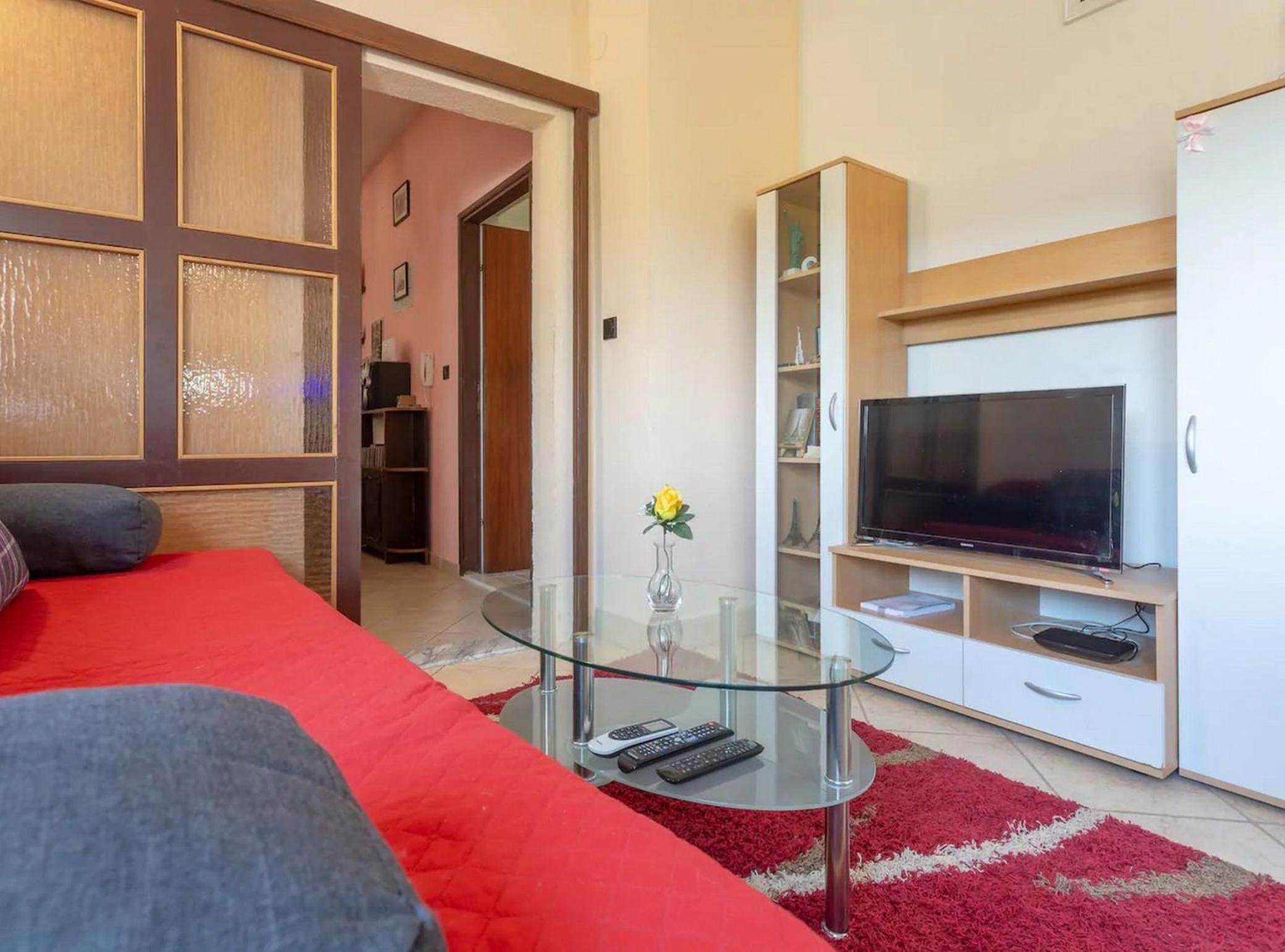 Sunny Escape Holiday Home Dicmo with Pool and Gym view 3