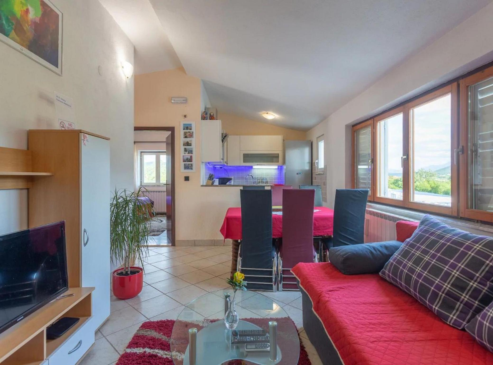 Sunny Escape Holiday Home Dicmo with Pool and Gym view 4