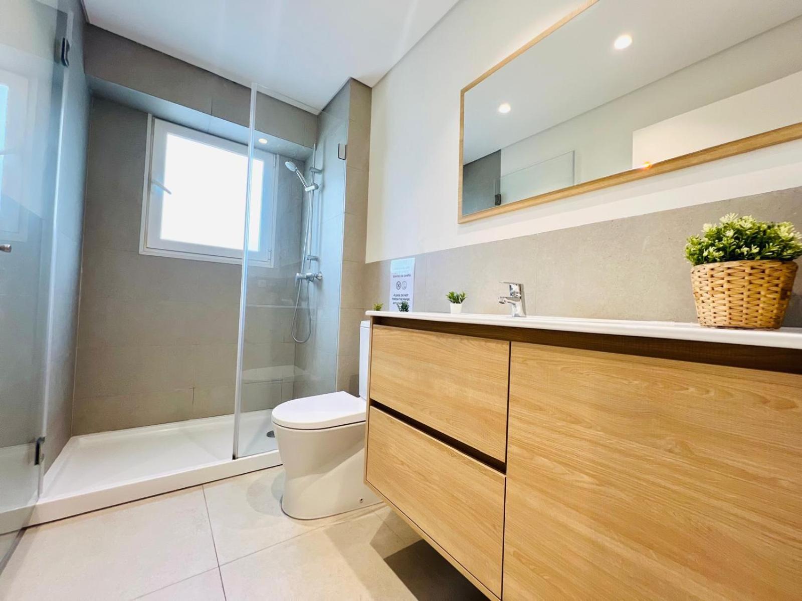 City Center Room, Perfect for Couples and Tourists photo 4