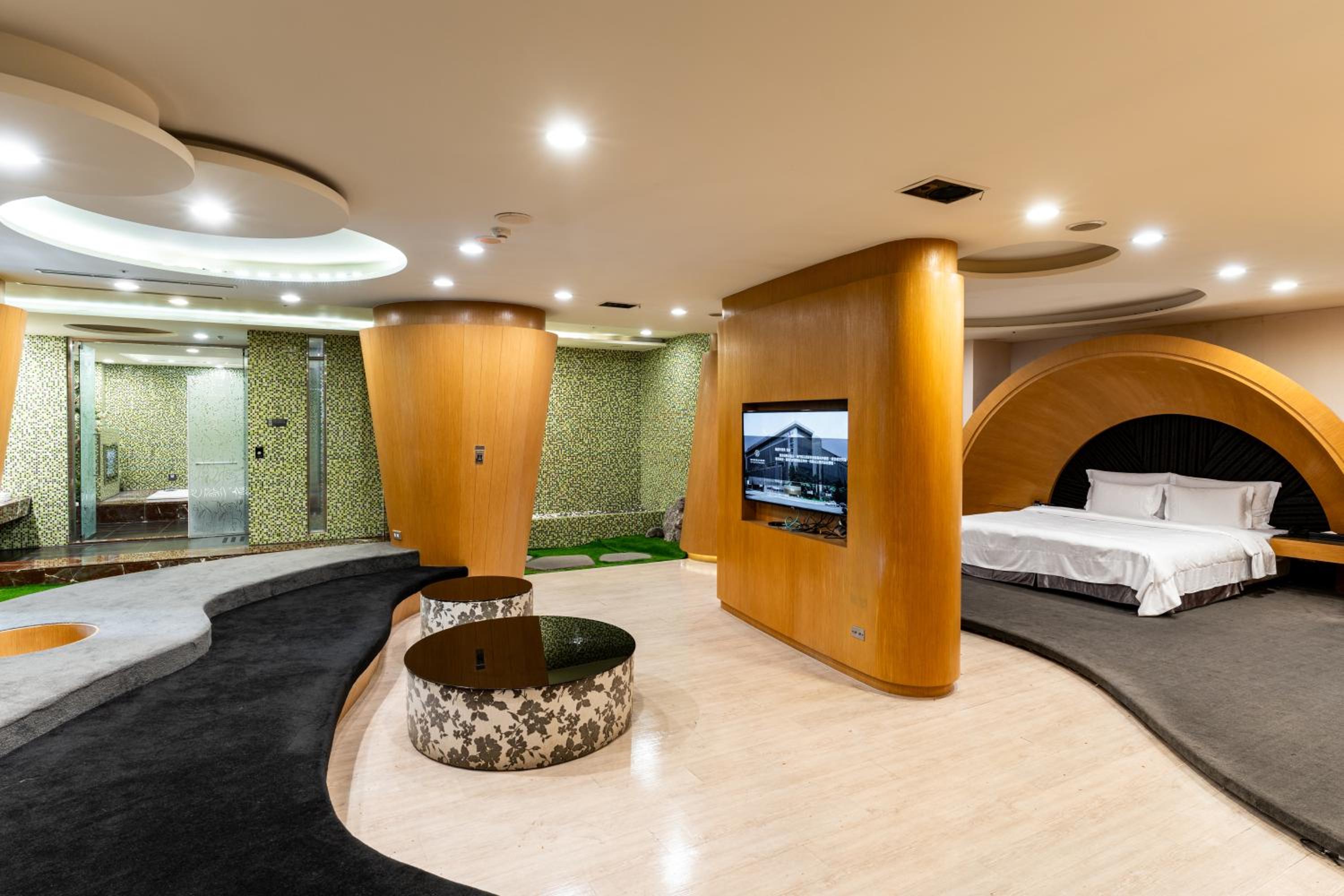 OHYA Chain Boutique Motel-Linkou
