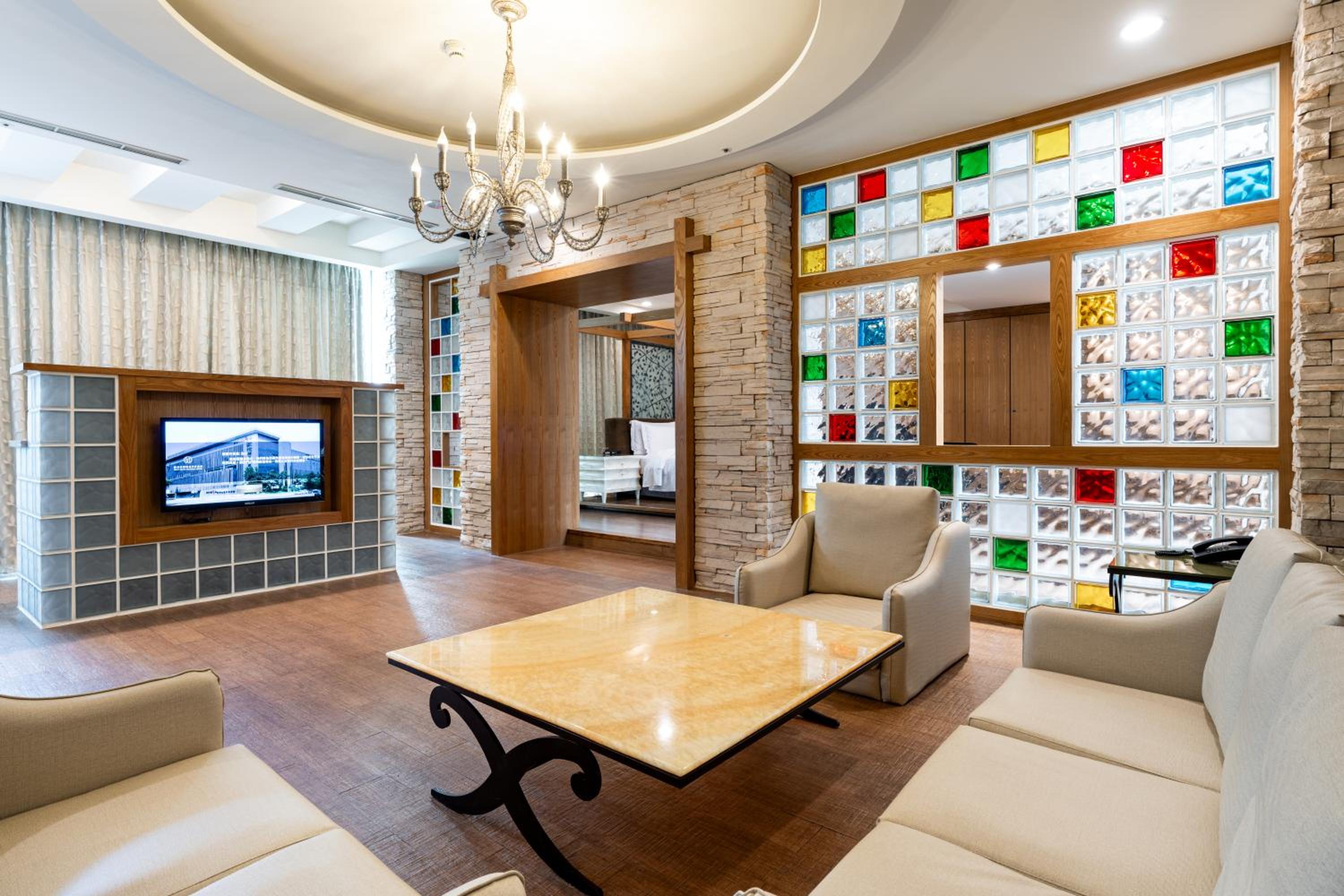 OHYA Chain Boutique Motel-Linkou
