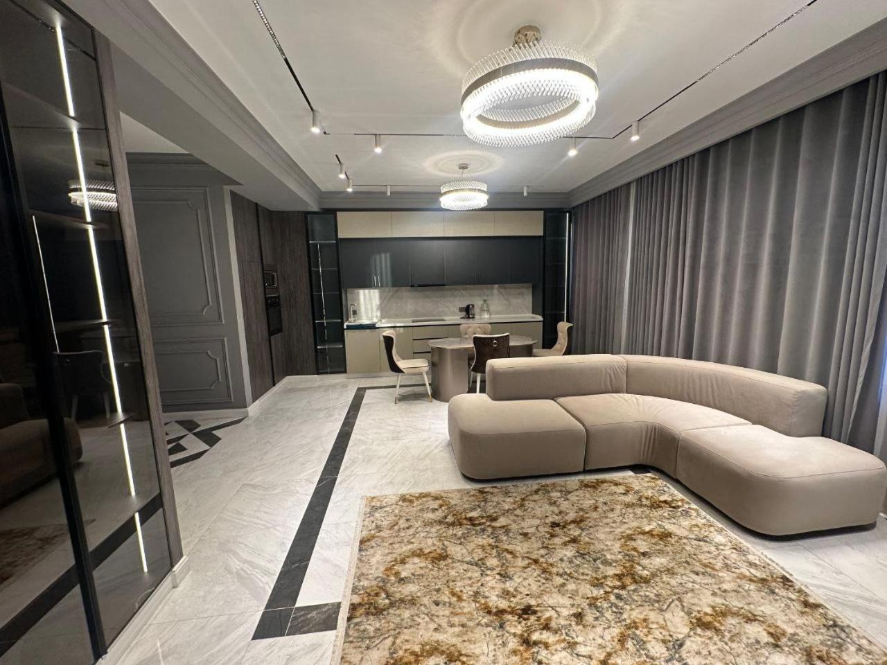 Meros Apartments