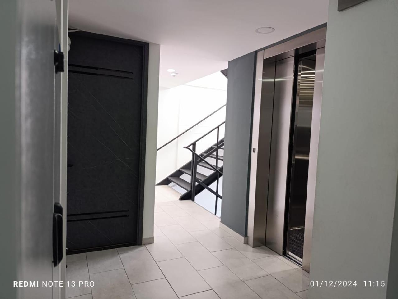 Acogedor apto con aire acondicionado y ascensor