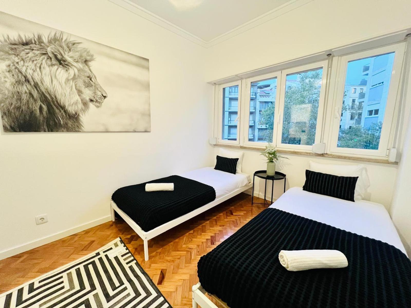 Charming Place, Best Location in Town view 5
