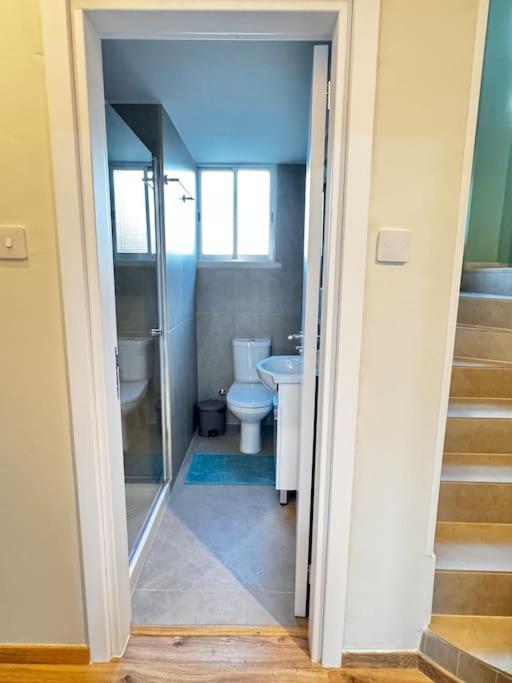 Smart Comfort StudioN4 Private Kitchenette Bathroom to Beach 260m Marina Port old City 900m