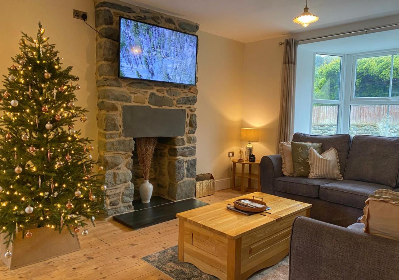 Cwtch Cottage