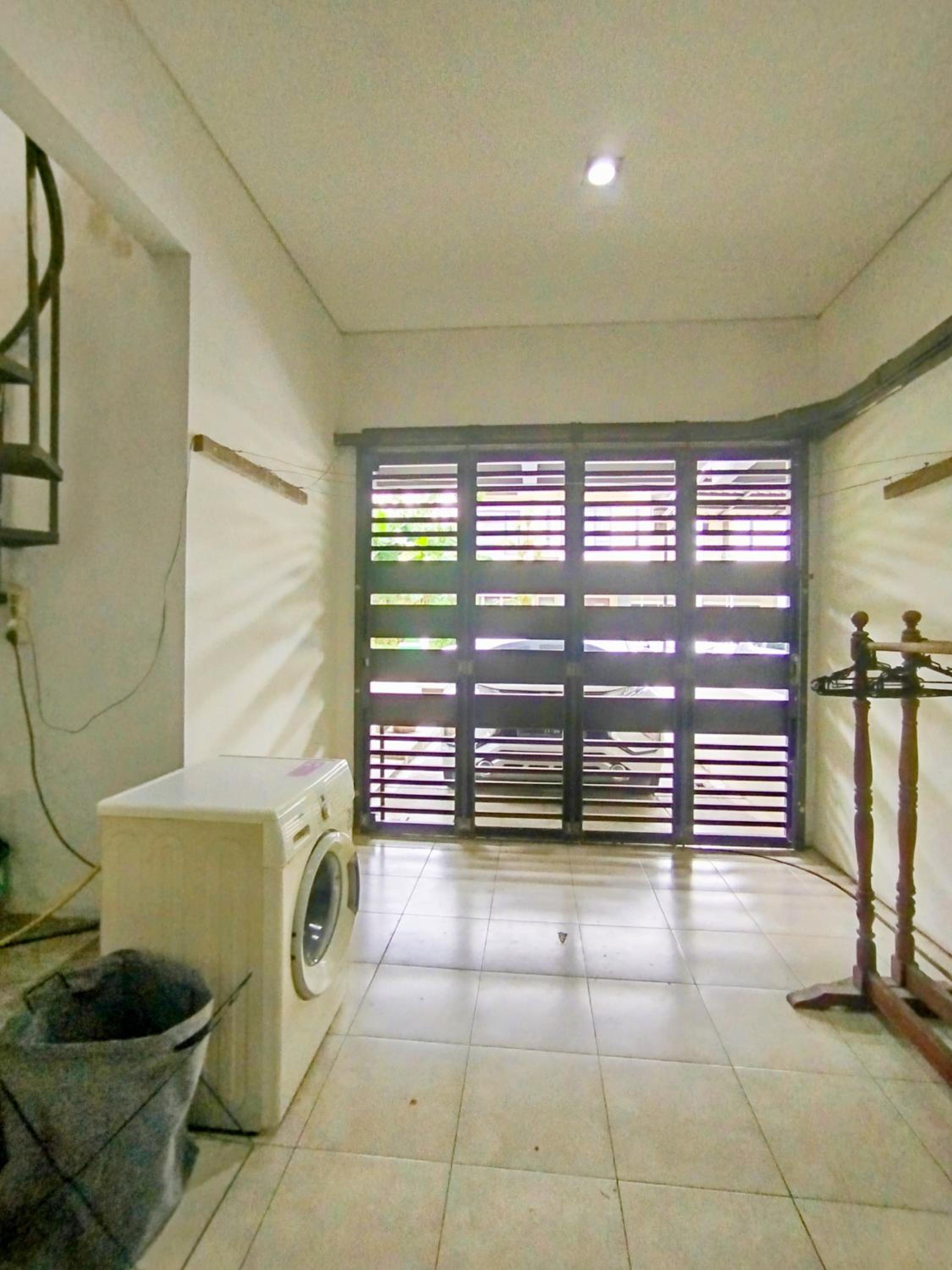 Cheery Home Surabaya 10 mins toll near Pakuwon Mall