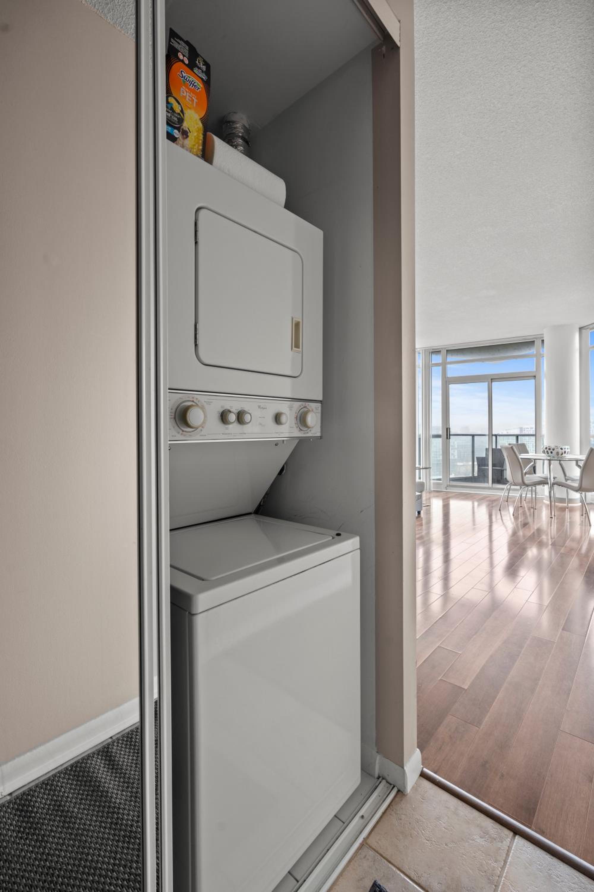 GLOBALSTAY Downtown Condo with Picturesque View