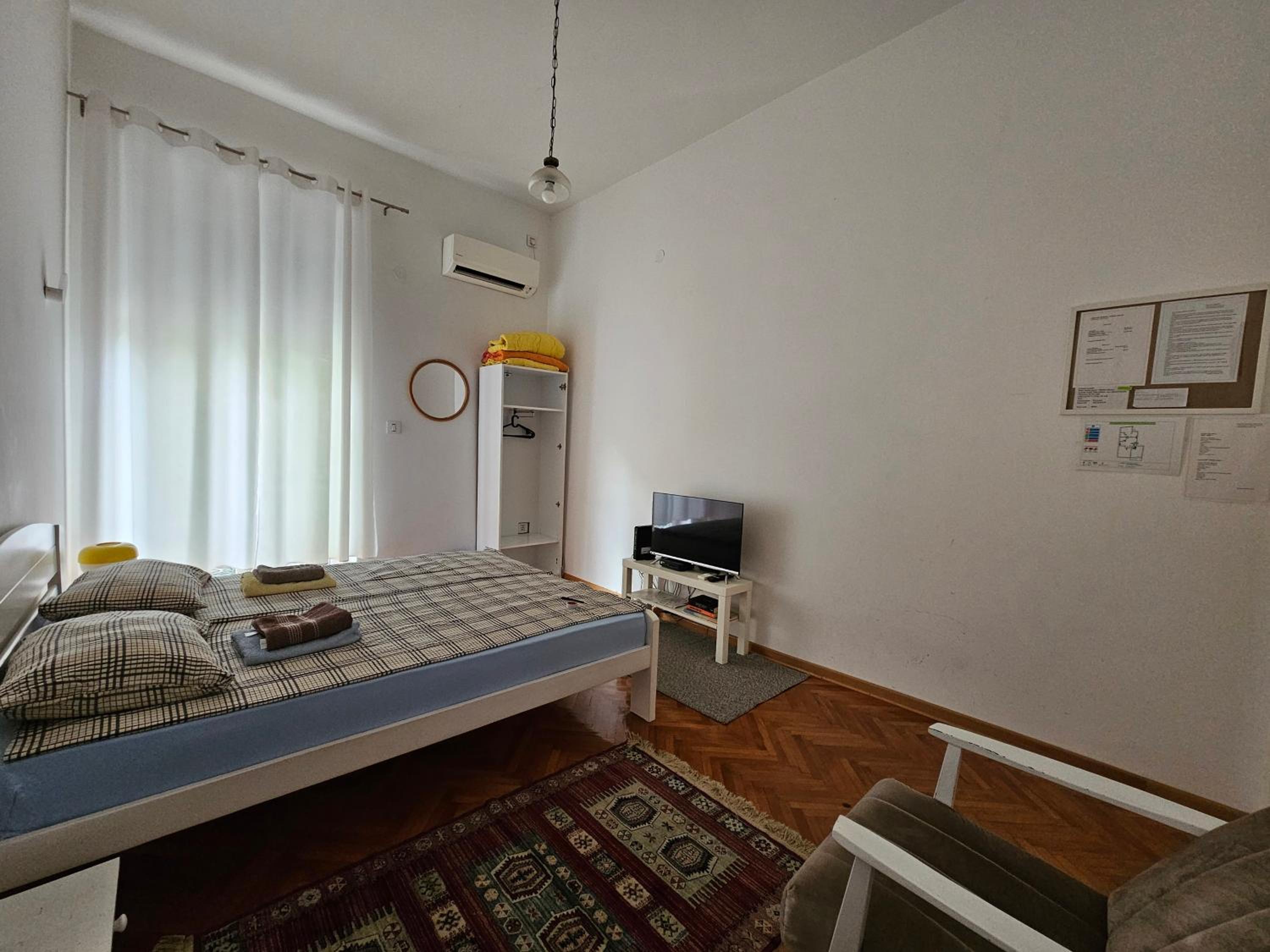 Cricket Park Hostel