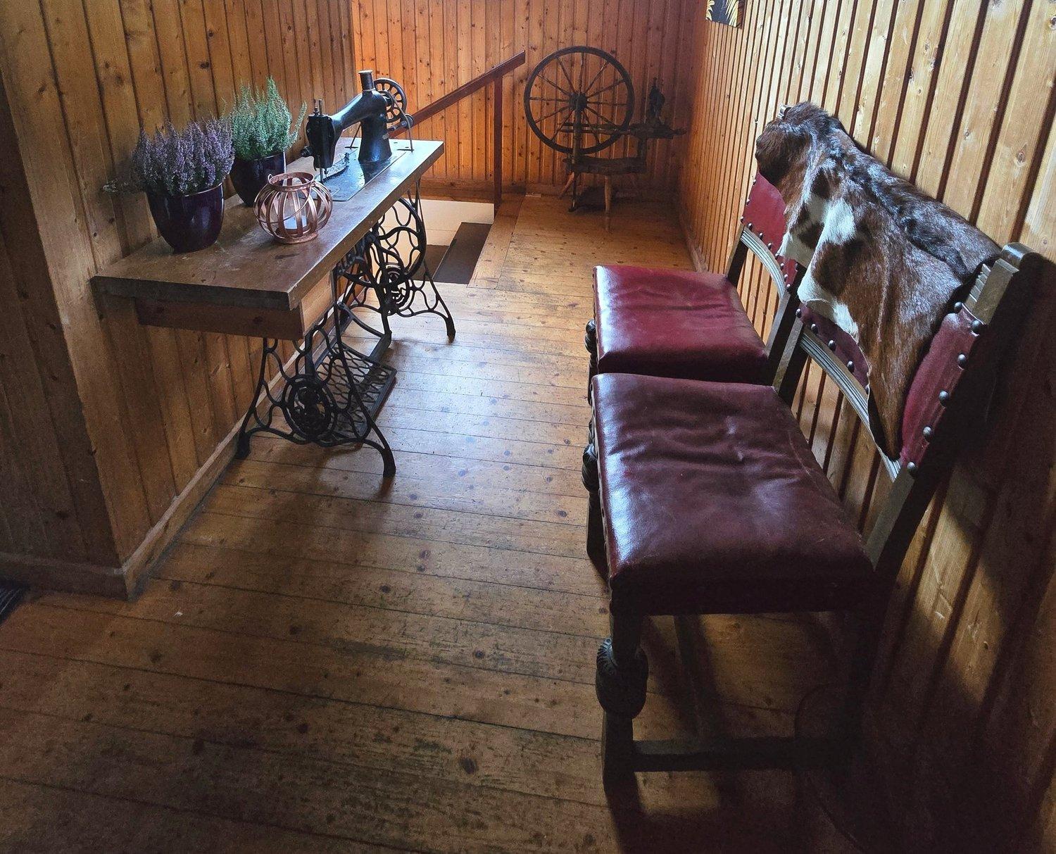 lounge