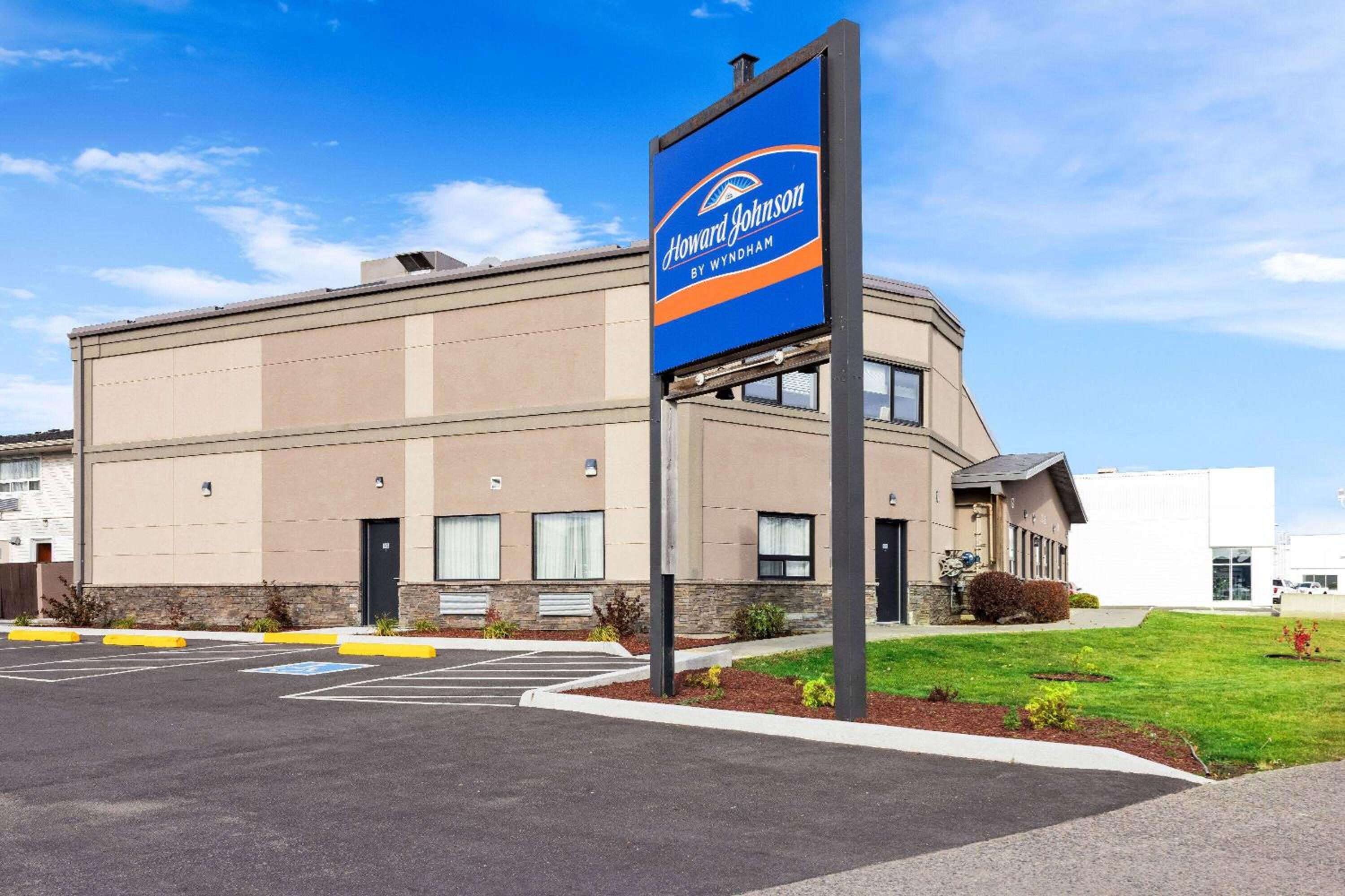 Thunder Bay Vacations - Howard Johnson by Wyndham Thunder Bay - Property Image 28