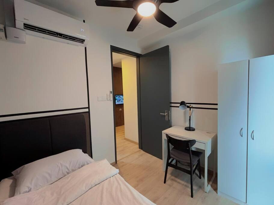 5PX, 3BR Emporis KD, Near Segi & Thomson Hospital photo 8