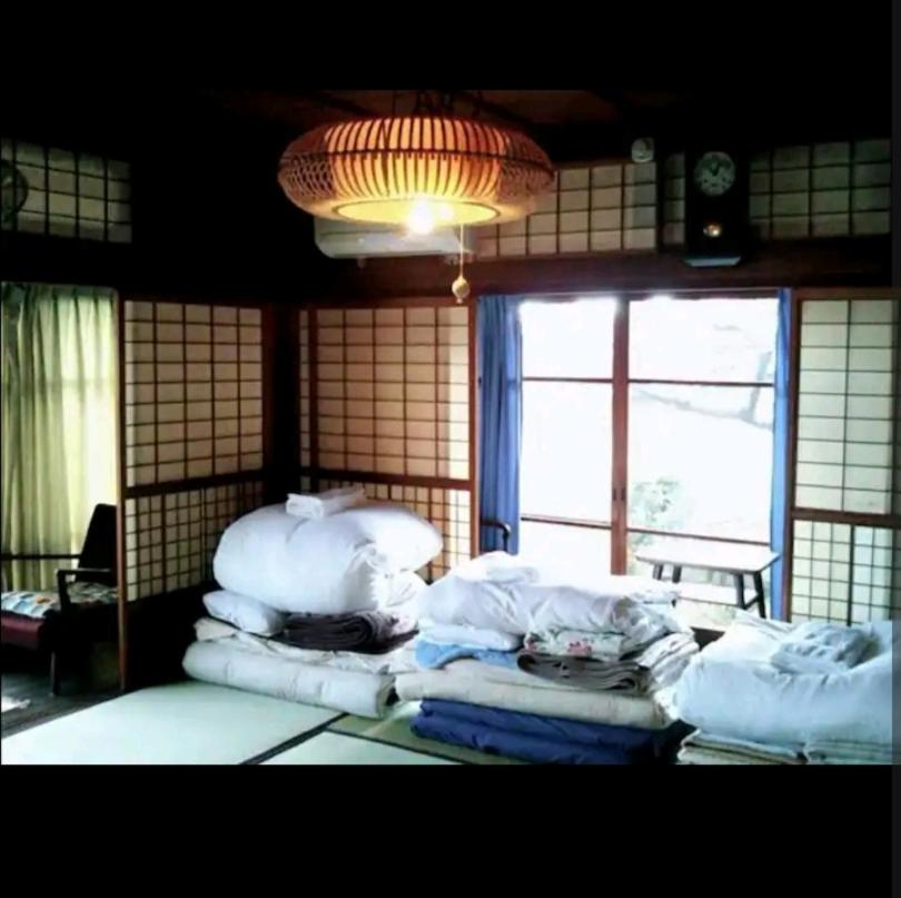 i Authentic Trad Villa view 4