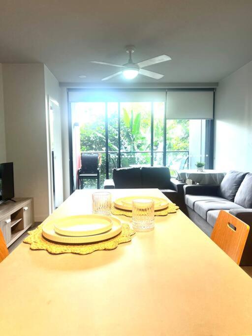 Brisbane Vacations - Chic Stay in the Valley with Pool and BBQ Area - Property Image 2