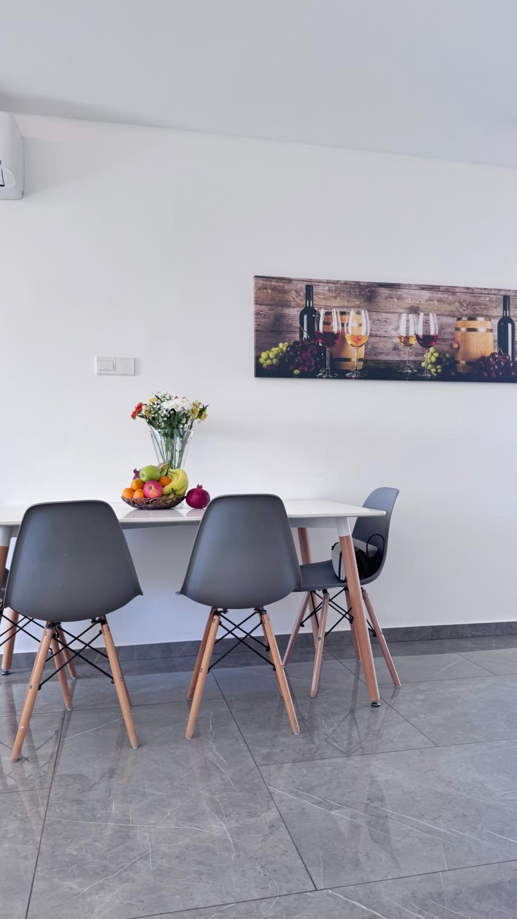 Savvas Apartment