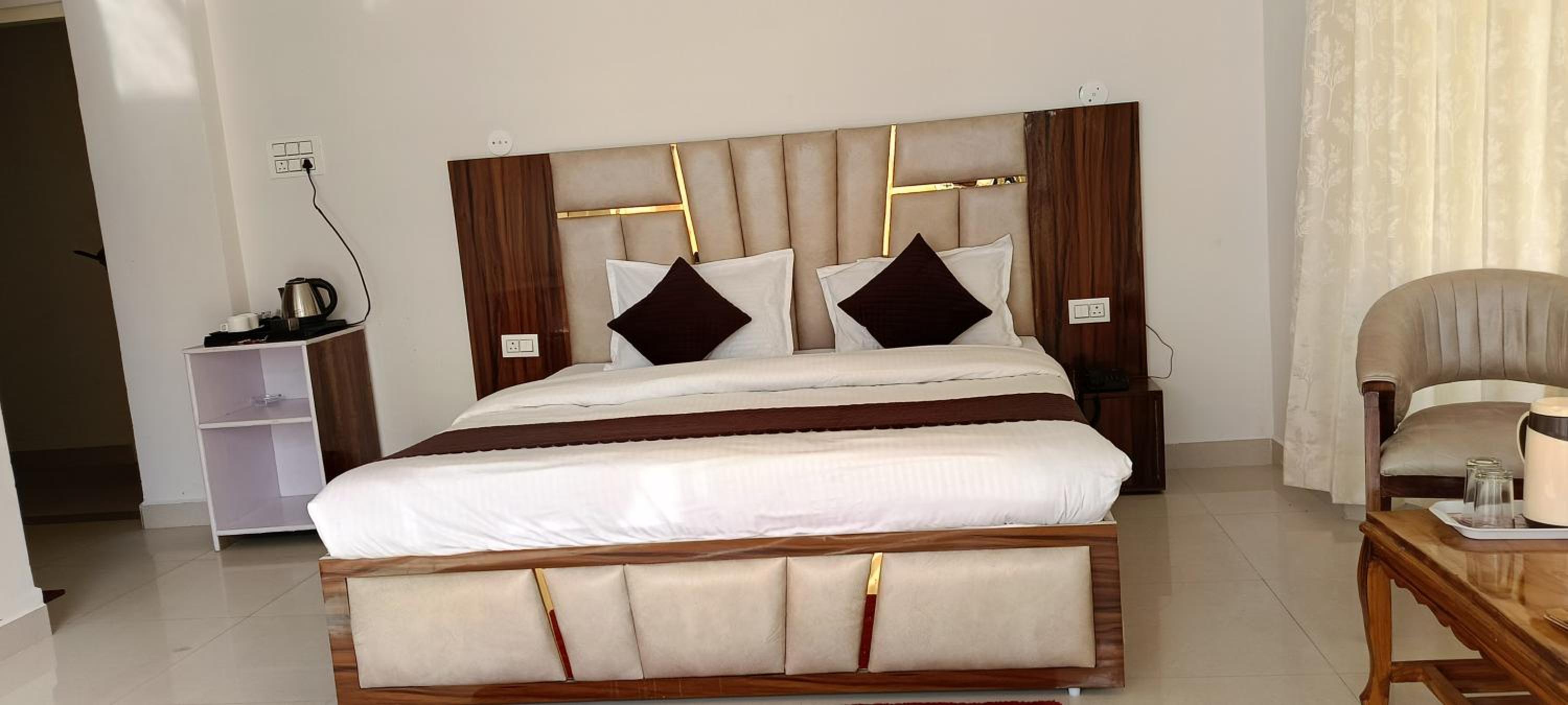 Photo 9