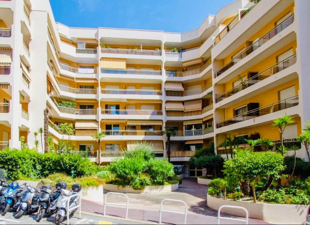 Monte Carlo Vacations - Le Princess Palace Monte-Carlo - Property Image 1