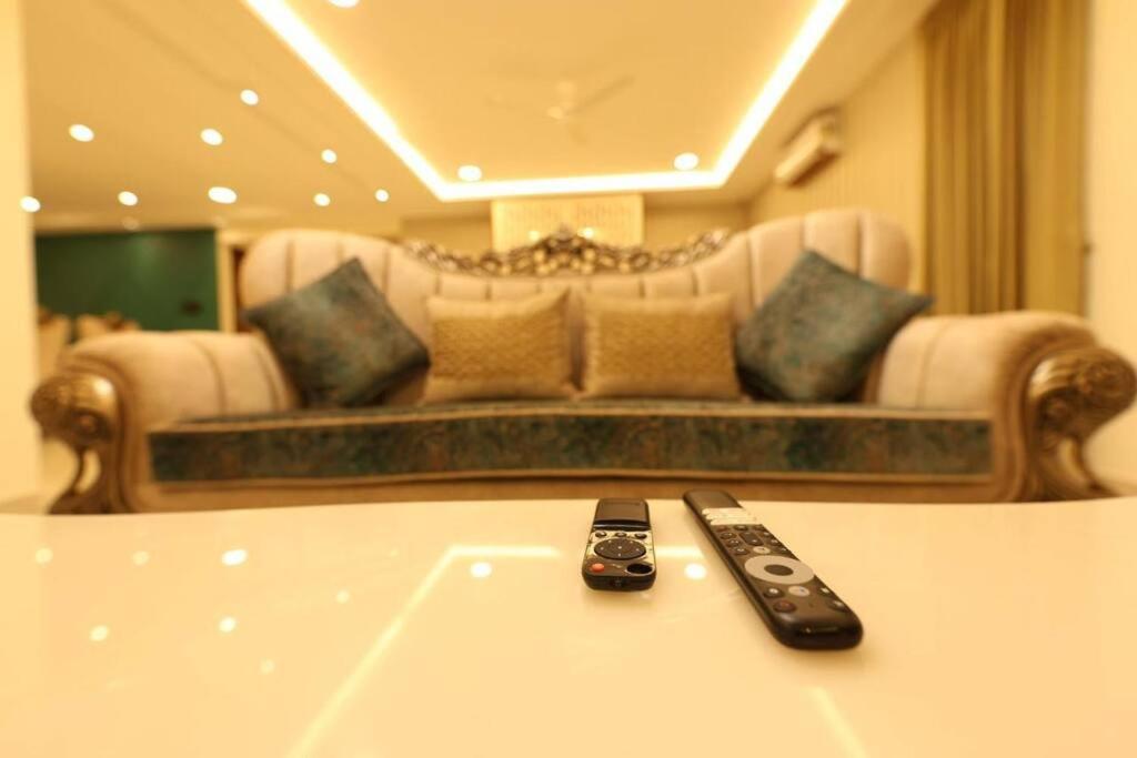 Continental Beach House - ECR view 3
