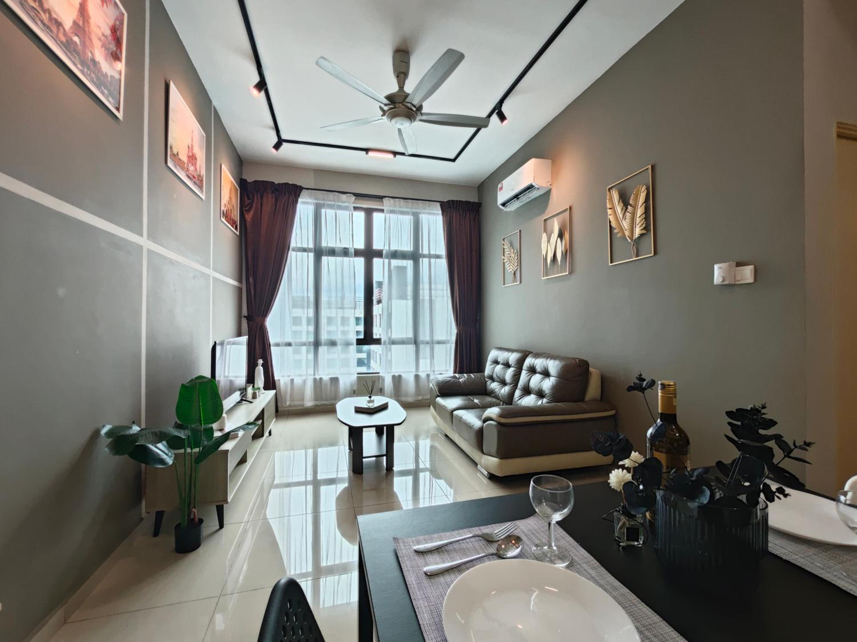 Kempas Dsummit Residences by Antlerzone
