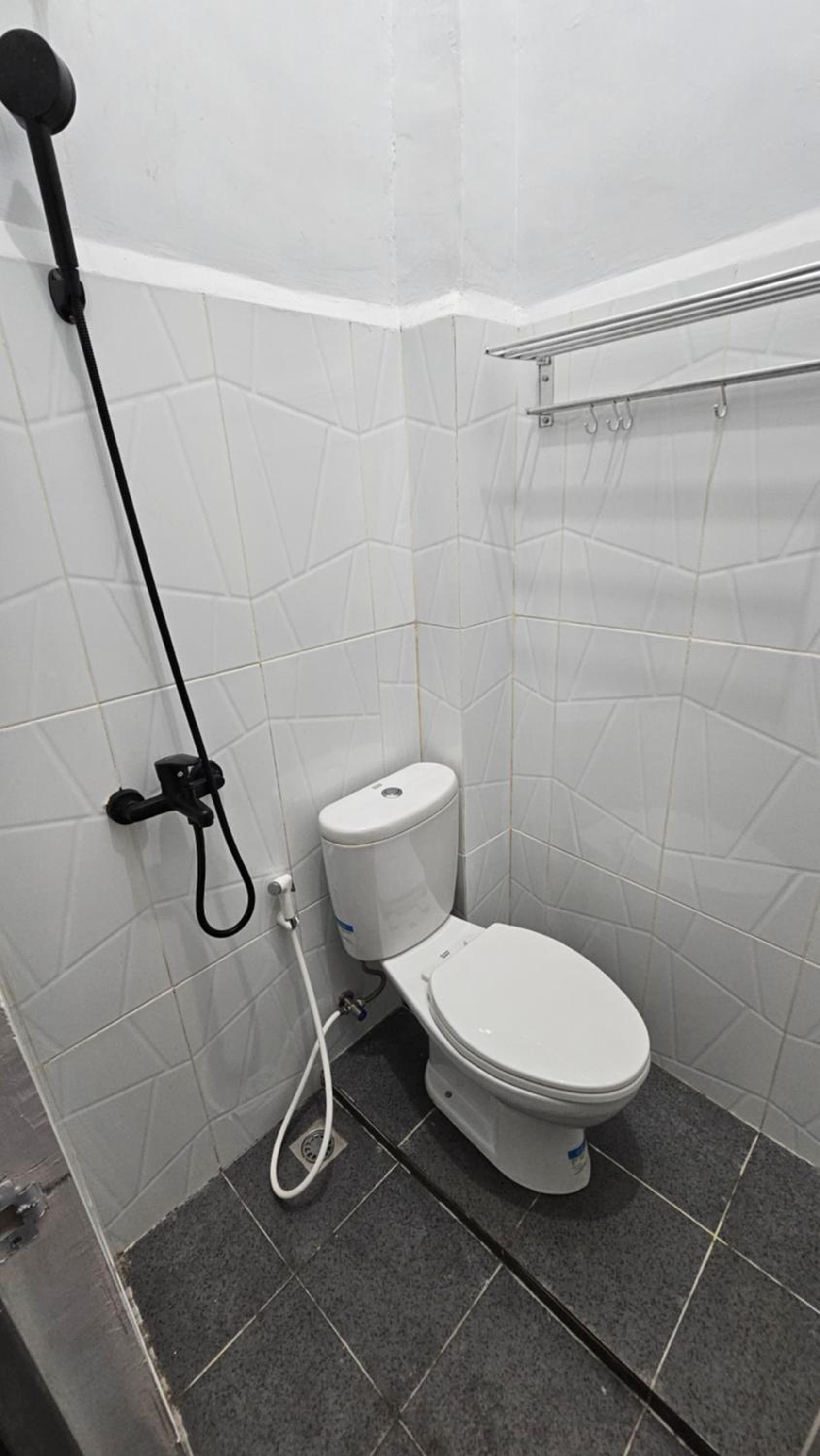 DYAZA LV Pekanbaru Near Sultan Syarif Kasim Airport and UIR view 4