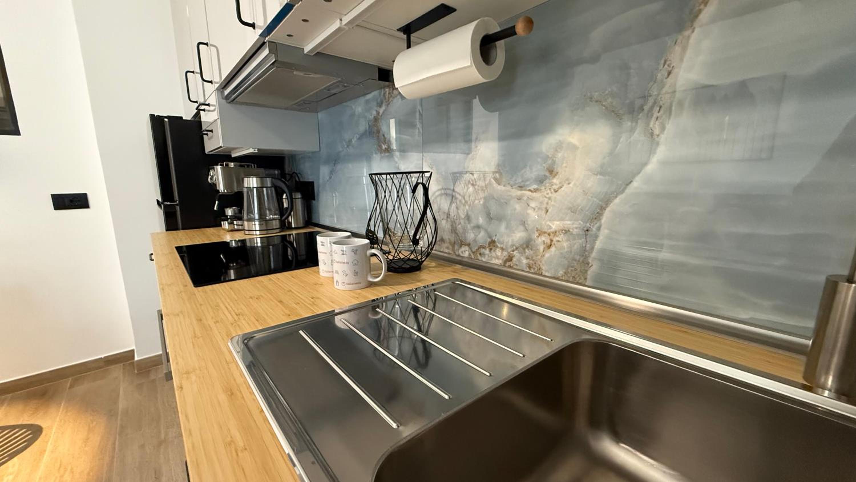 M&P Beach House photo 3