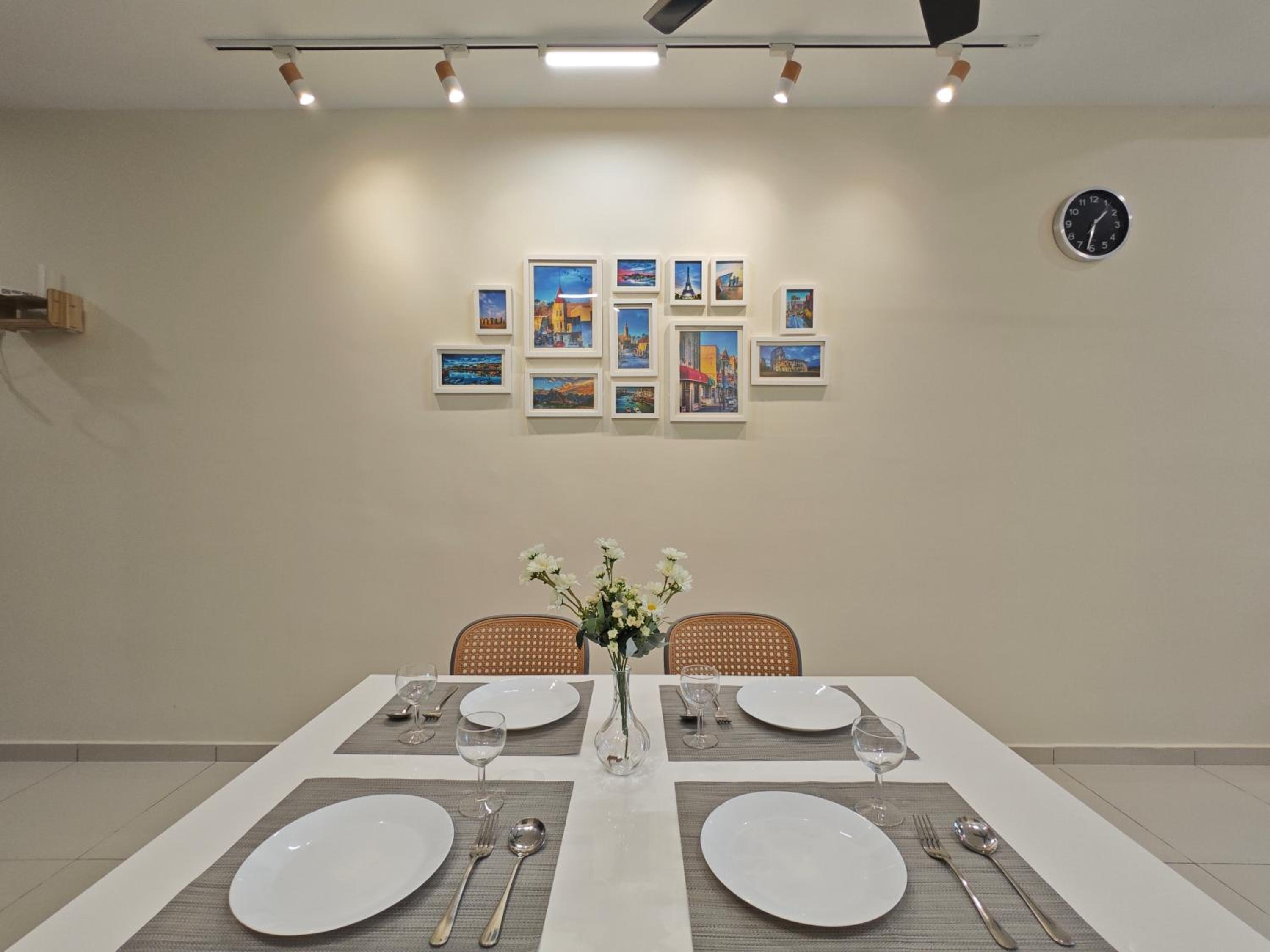 Kempas Dsummit Residences by Antlerzone